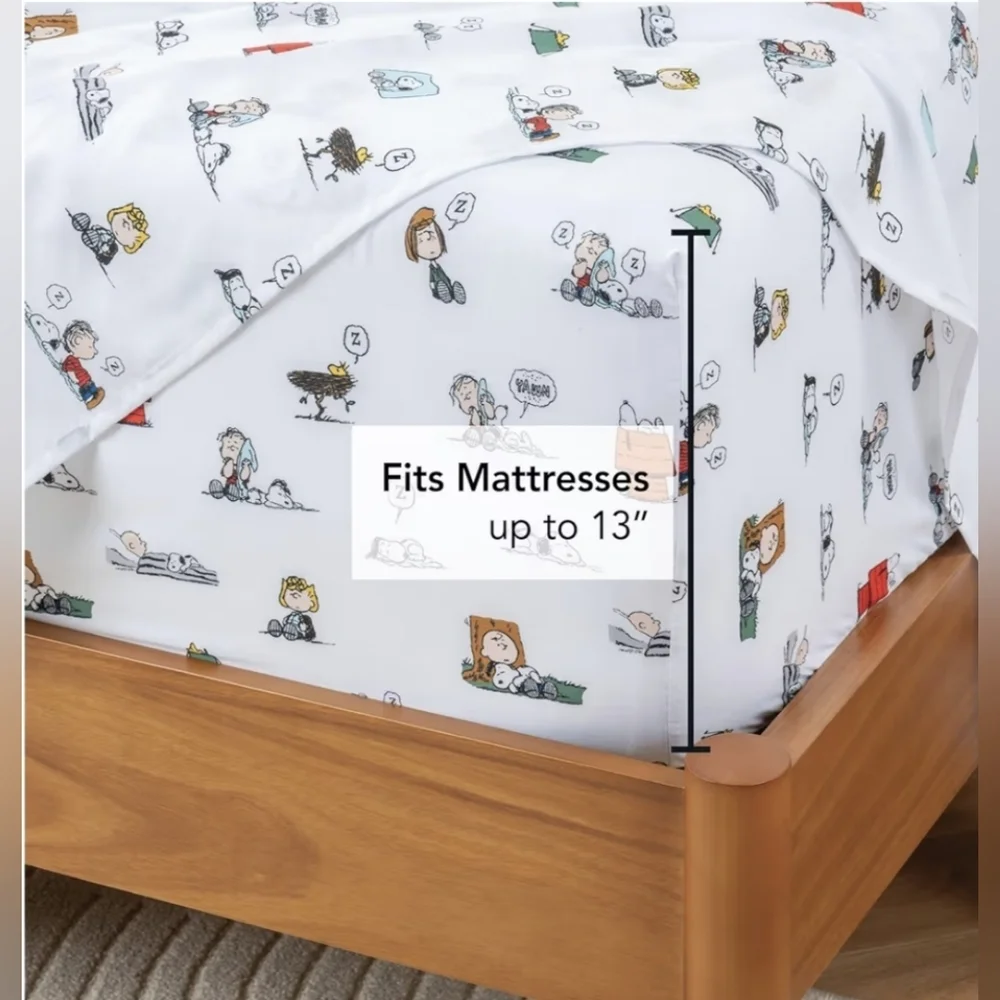 Peanuts Queen Sheet Set Berkshire Snoopy Sleeping Charlie Woodstock New Gift - Picture 4 of 6